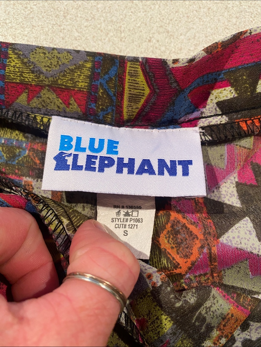 Blue Elephant - Picture 3 of 8